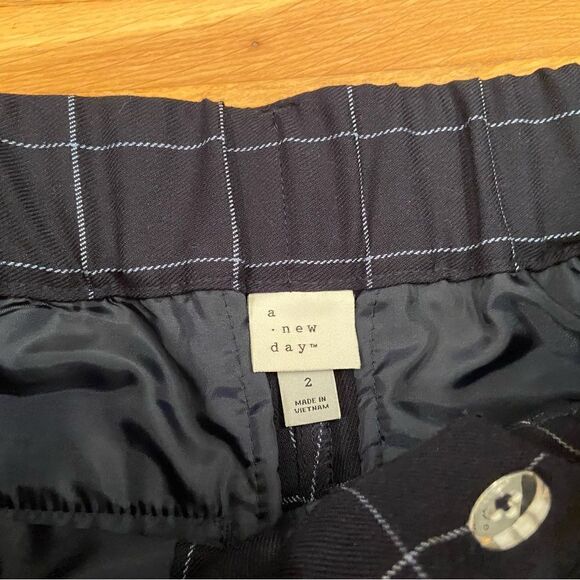 A New Day blue plaid trouser pants NWT - Picture 4 of 4